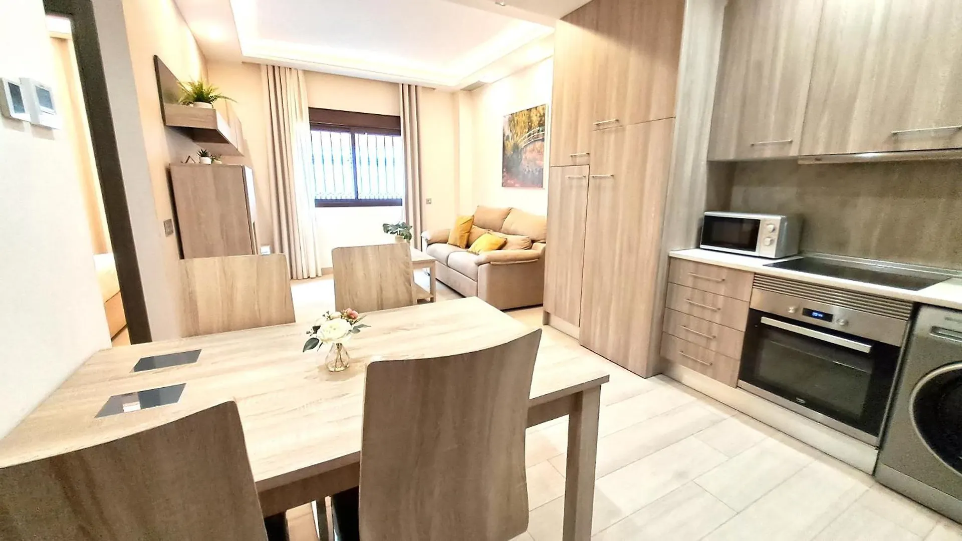 Apartamentos Vacacionales Joctis, Bajo B Fuengirola 0*,  España